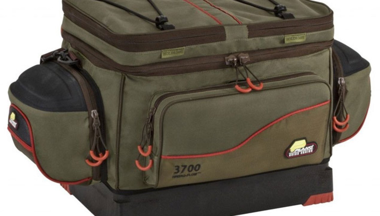 Best Tackle Bag On The Market? - Lake Commandos